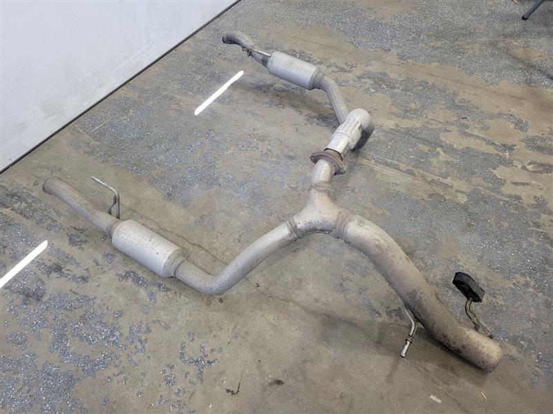 2020 SIERDEN15 6.2L EXHAUST DUAL OUTLET TAIL PIPES 24512 - image 5