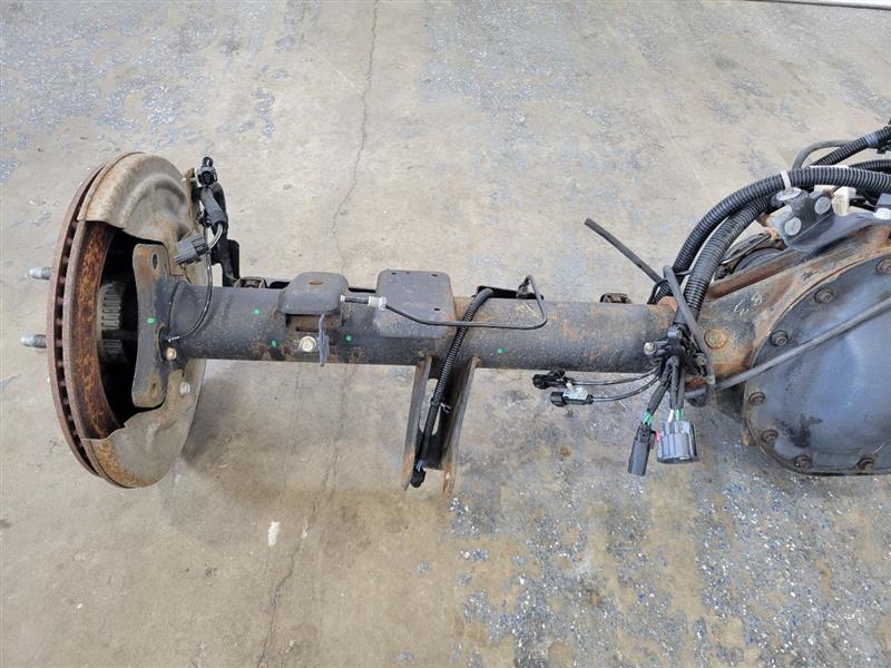 2020 SIERDEN15 REAR AXLE 9.75 RG 3.32 GU5 G80 58K 24520 - image 6