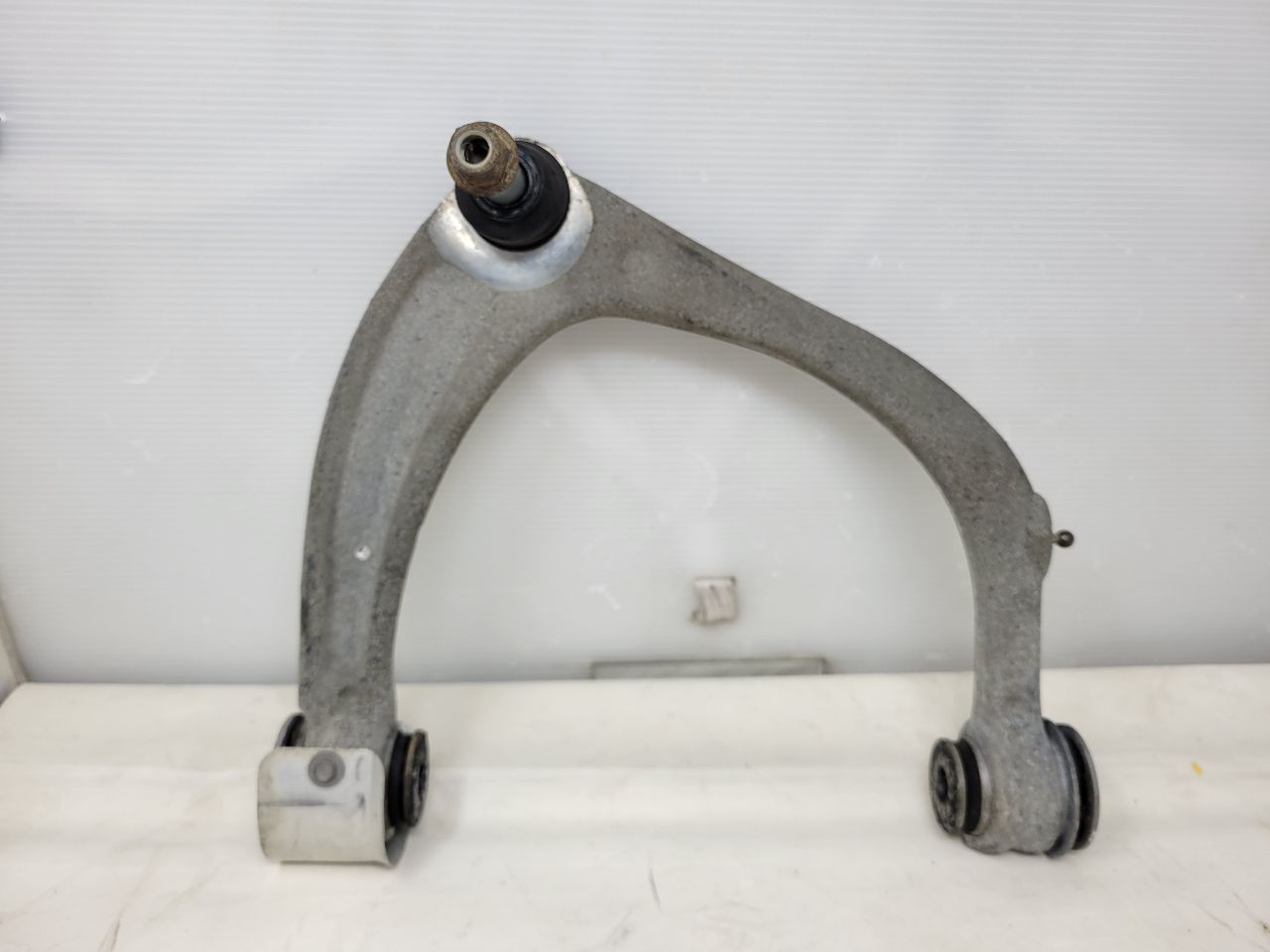 2020 SIERDEN15 RH UPPER CONTROL ARM 84437972 58K 24521 - image 5
