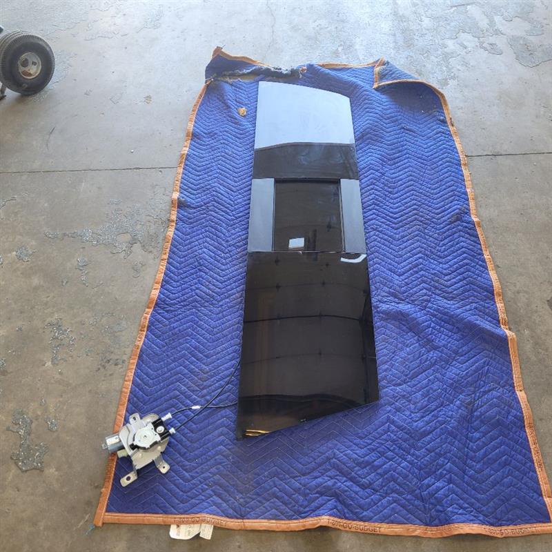 2020 SIERDEN15 OEM POWER SLIDING BACK GLASS 24535 - image 3