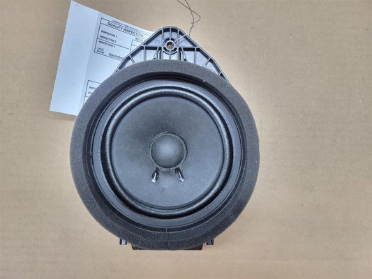 2020 SIERDEN15 REAR DOOR BOSE SPEAKER 84709306 24542 - image 1