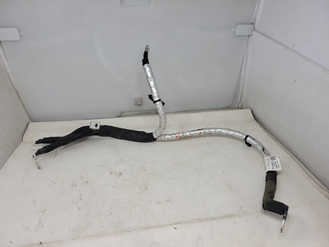 2020 SIERDEN15 BATTERY TO STARTER POSITIVE CABLE 24550 - image 1