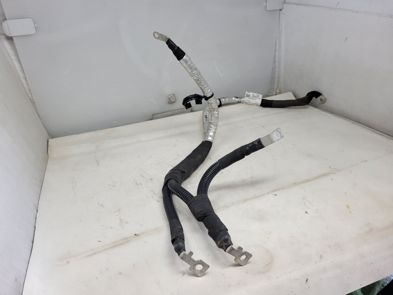 2020 SIERDEN15 BATTERY TO STARTER POSITIVE CABLE 24550 - image 2
