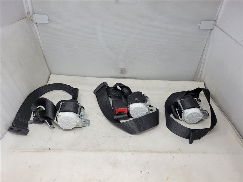 2020 SIERDEN15 REAR SEAT BELTS SET OF 3 BLACK 24551 - image 4