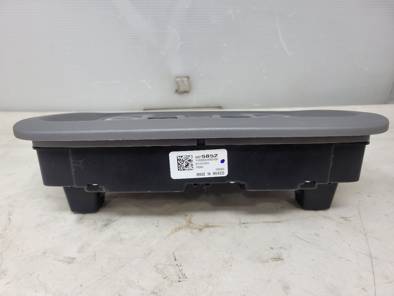 2020 SIERDEN15 OVERHEAD CONSOLE ASH GREY HOMELINK 24561 - image 5