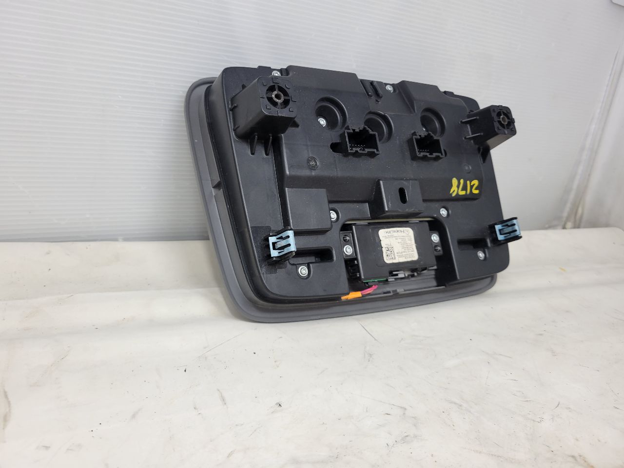 2020 SIERDEN15 OVERHEAD CONSOLE ASH GREY HOMELINK 24561 - image 11