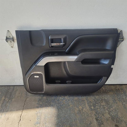 2018 SILVRDO15 RH PASSENGER FRONT DOOR PANEL Z71 24698 - image 1