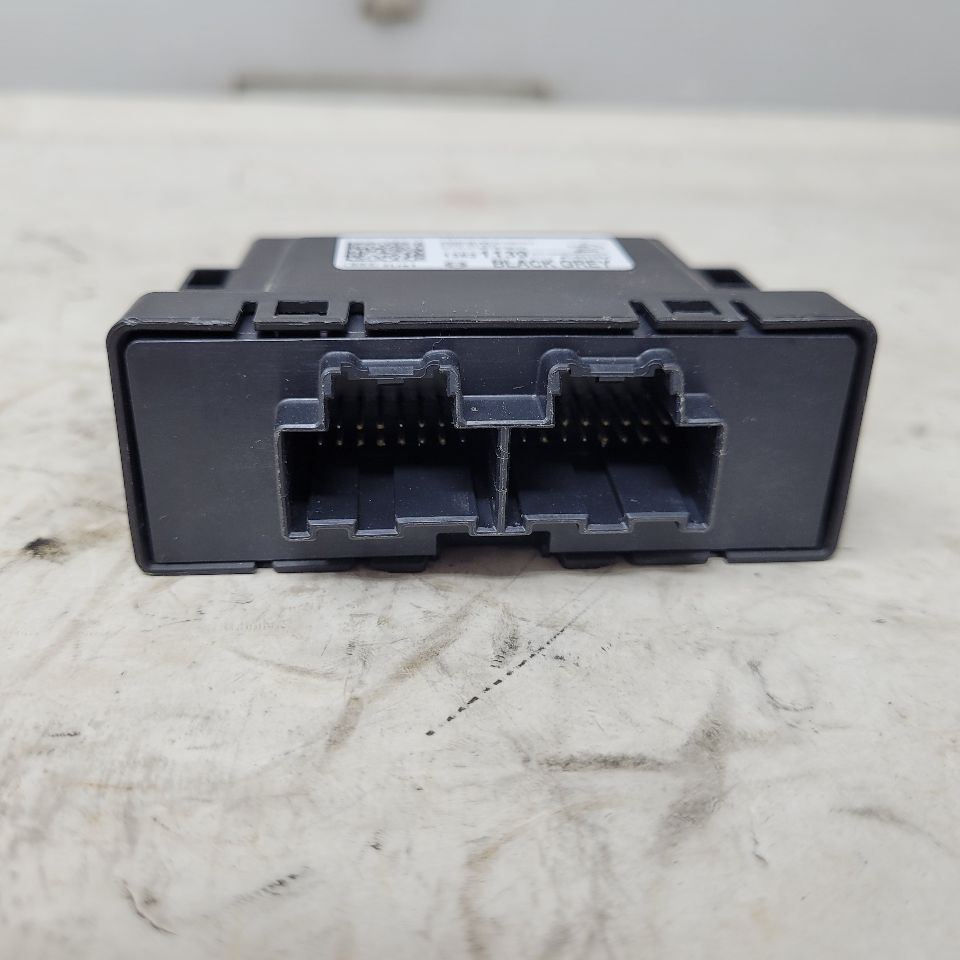 2018 SILVRDO15 SERIAL DATA NETWORK GATEWAY 13521139 24735 - image 2