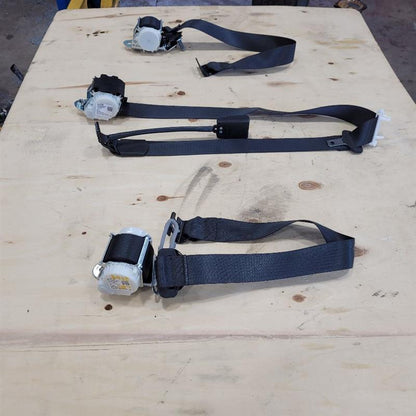 2018 SILVRDO15 2ND ROW SEAT BELT RETRACTORS BLACK 24755 - image 9