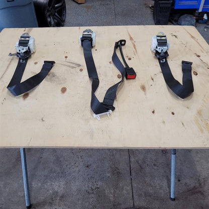 2018 SILVRDO15 2ND ROW SEAT BELT RETRACTORS BLACK 24755 - image 10