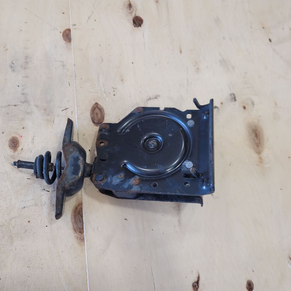 2018 SILVRDO15 OEM SPARE WHEEL CARRIER HOIST 44K 24771 - image 4