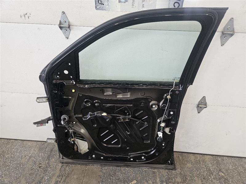 2020 ESCALAESV RH FRONT DOOR BLACK GBA/8555 000 24862 - image 11