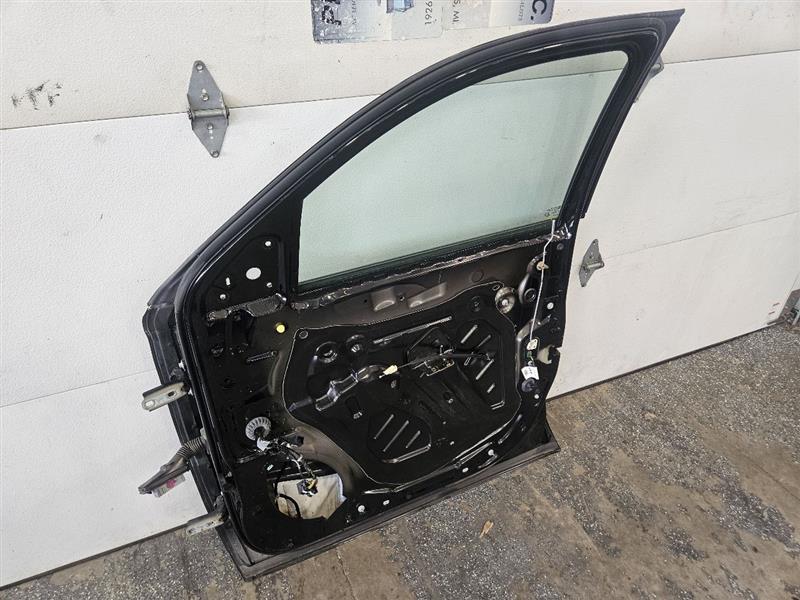 2020 ESCALAESV RH FRONT DOOR BLACK GBA/8555 000 24862 - image 17