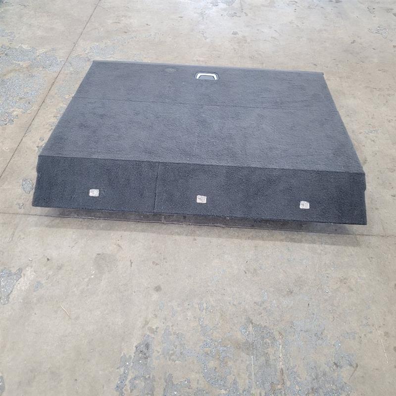 2020 ESCALAESV OEM REAR CARGO FLOOR BOX TRAY 24867 - image 7
