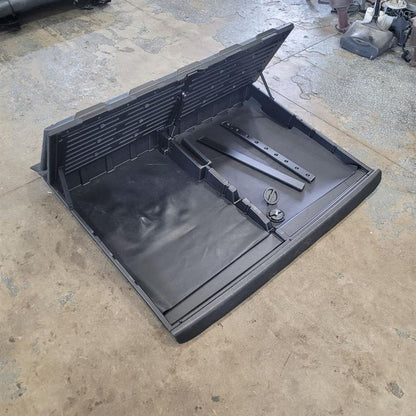 2020 ESCALAESV OEM REAR CARGO FLOOR BOX TRAY 24867 - image 8