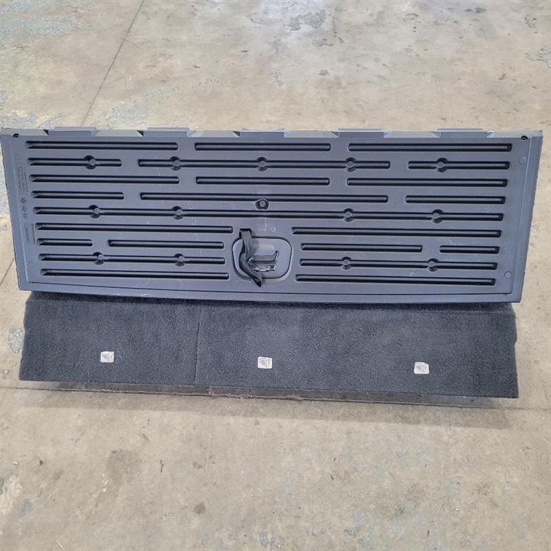 2020 ESCALAESV OEM REAR CARGO FLOOR BOX TRAY 24867 - image 12