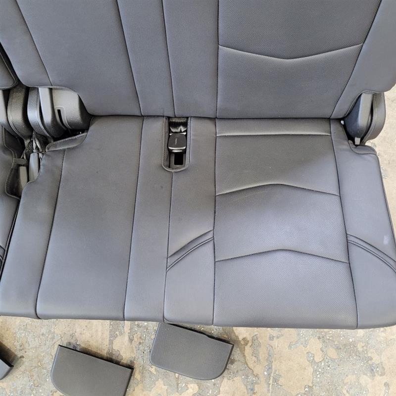 2020 ESCALAESV THIRD ROW SEAT POWER FOLDING BLACK 24869 - image 7