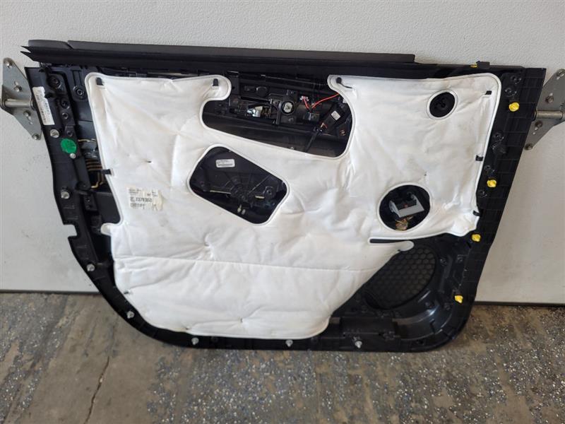 2020 ESCALAESV RH FRONT DOOR PANEL W/SUEDE BLACK 24878 - image 10