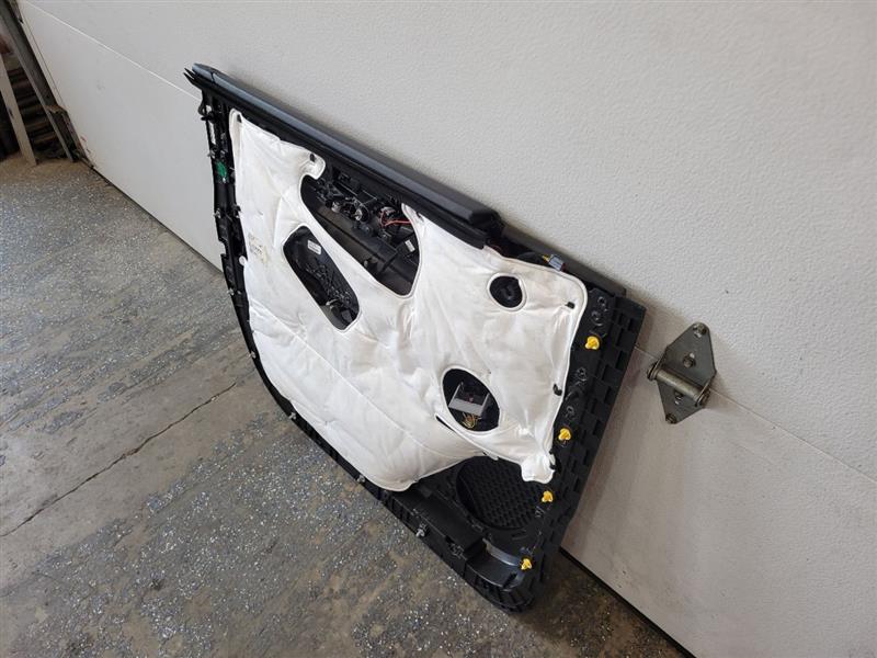 2020 ESCALAESV RH FRONT DOOR PANEL W/SUEDE BLACK 24878 - image 12