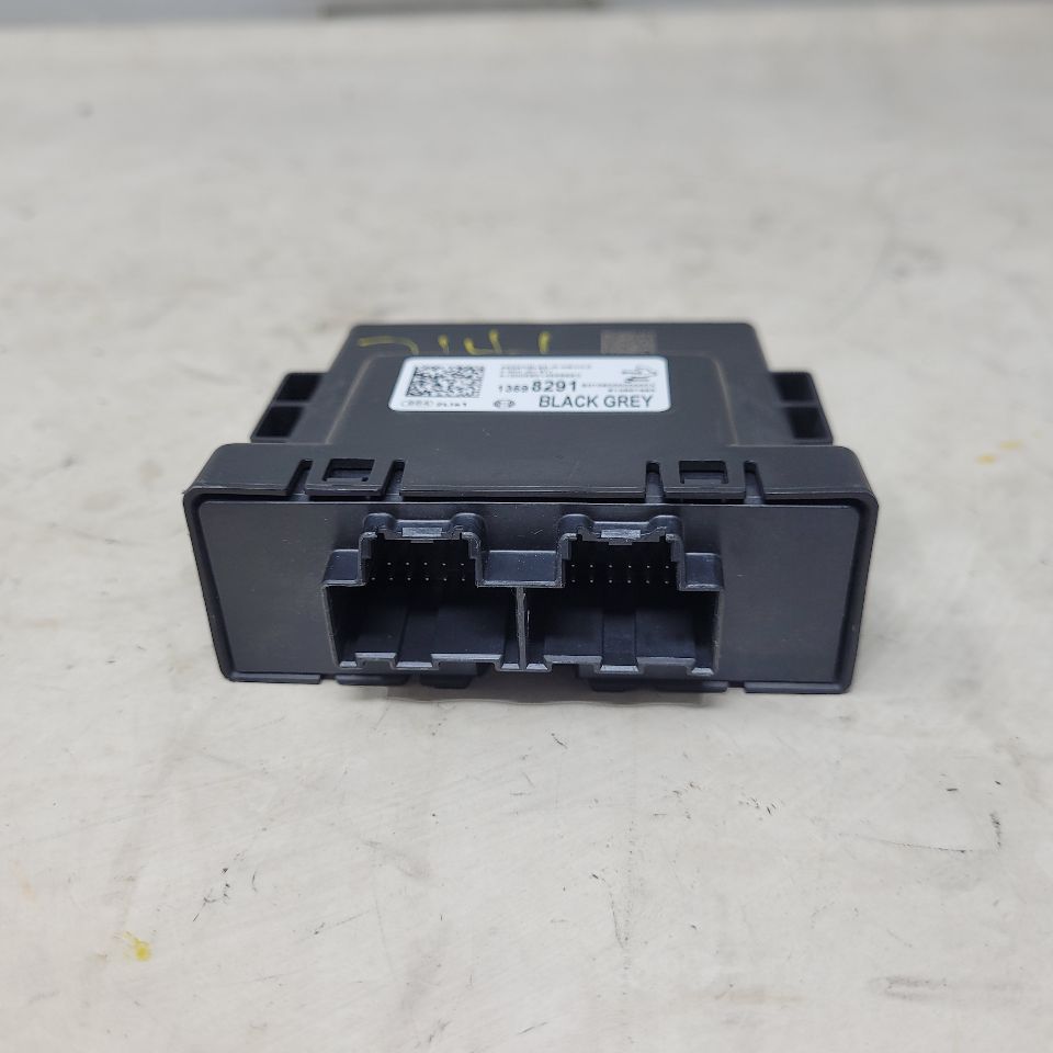 2020 ESCALAESV SERIAL DATA GATEWAY MODULE 13598291 24928 - image 1