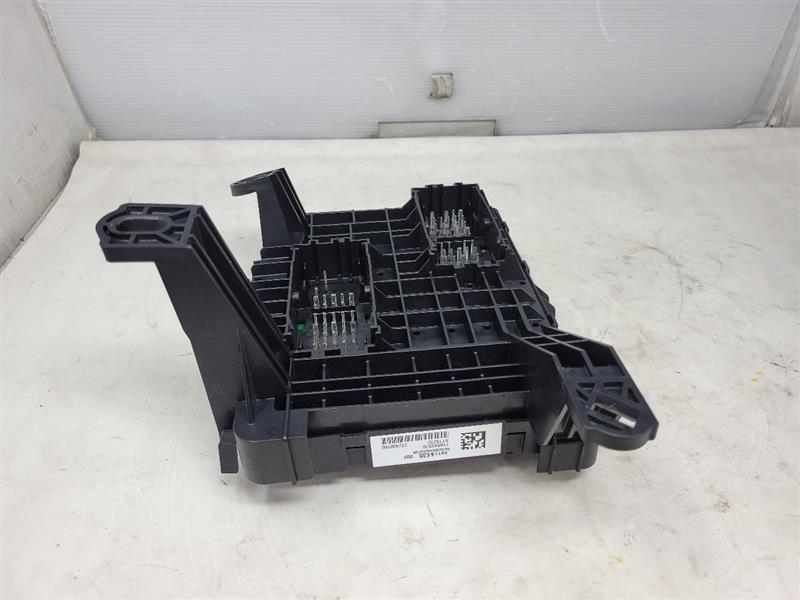 2020 ESCALAESV LH DASH JUNCTION BLOCK FUSE PANEL 24933 - image 7