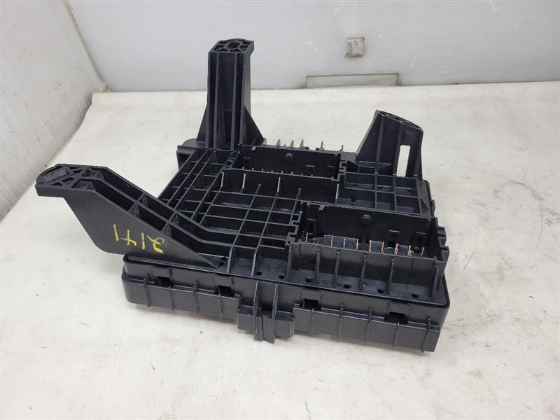2020 ESCALAESV LH DASH JUNCTION BLOCK FUSE PANEL 24933 - image 8