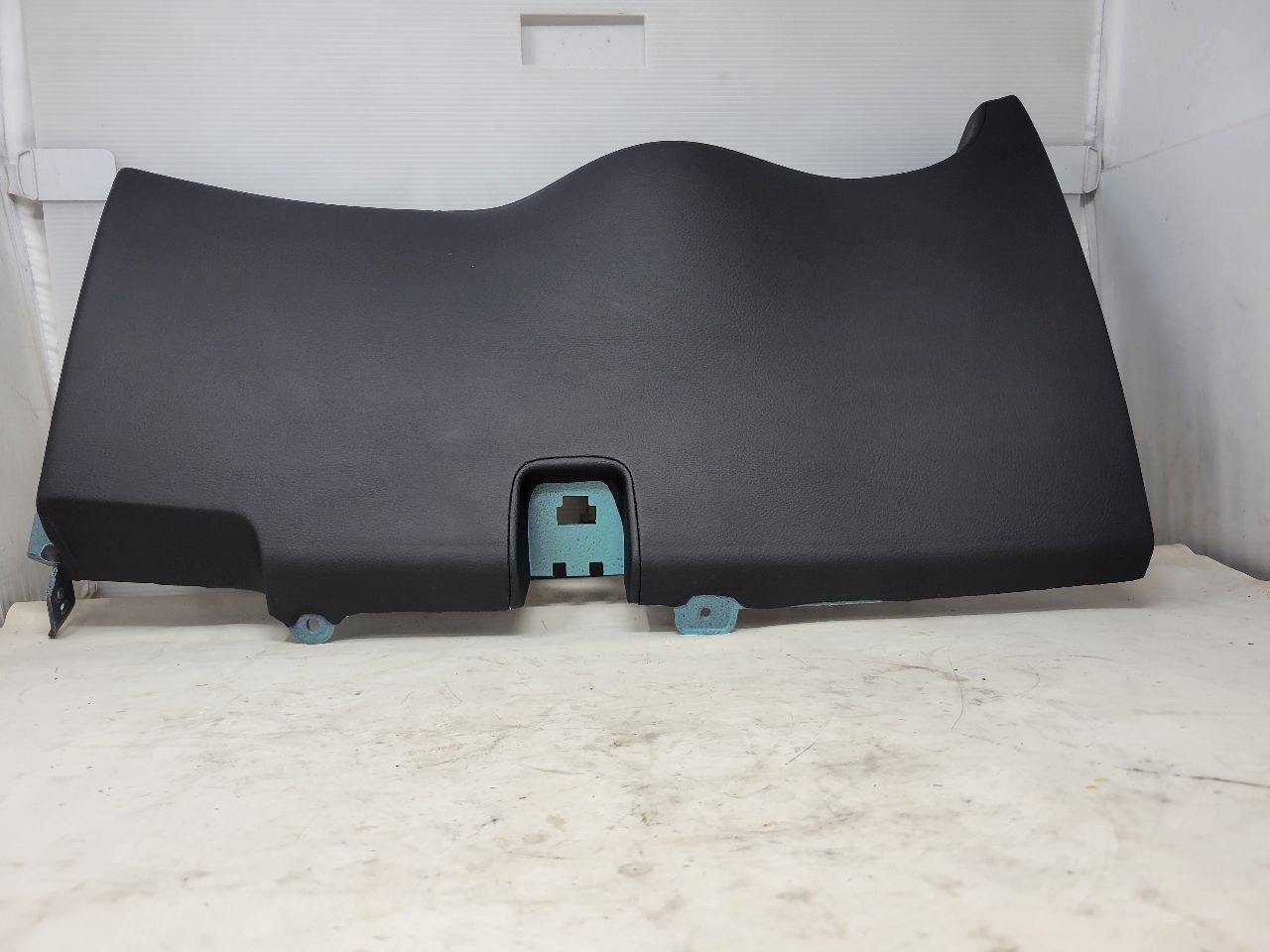 2020 ESCALAESV LH DRIVER KNEE BOLSTER JET BLACK 24959 - image 2