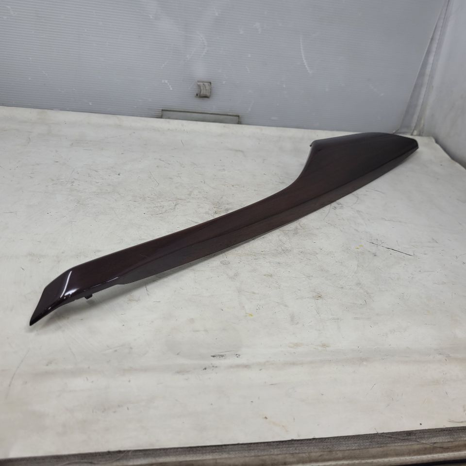 2020 ESCALAESV LH FRONT DOOR PANEL WOOD TRIM 24971 - image 3