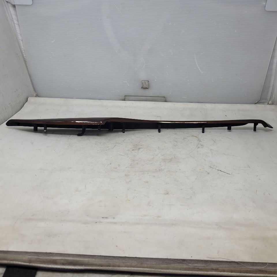 2020 ESCALAESV LH FRONT DOOR PANEL WOOD TRIM 24971 - image 4