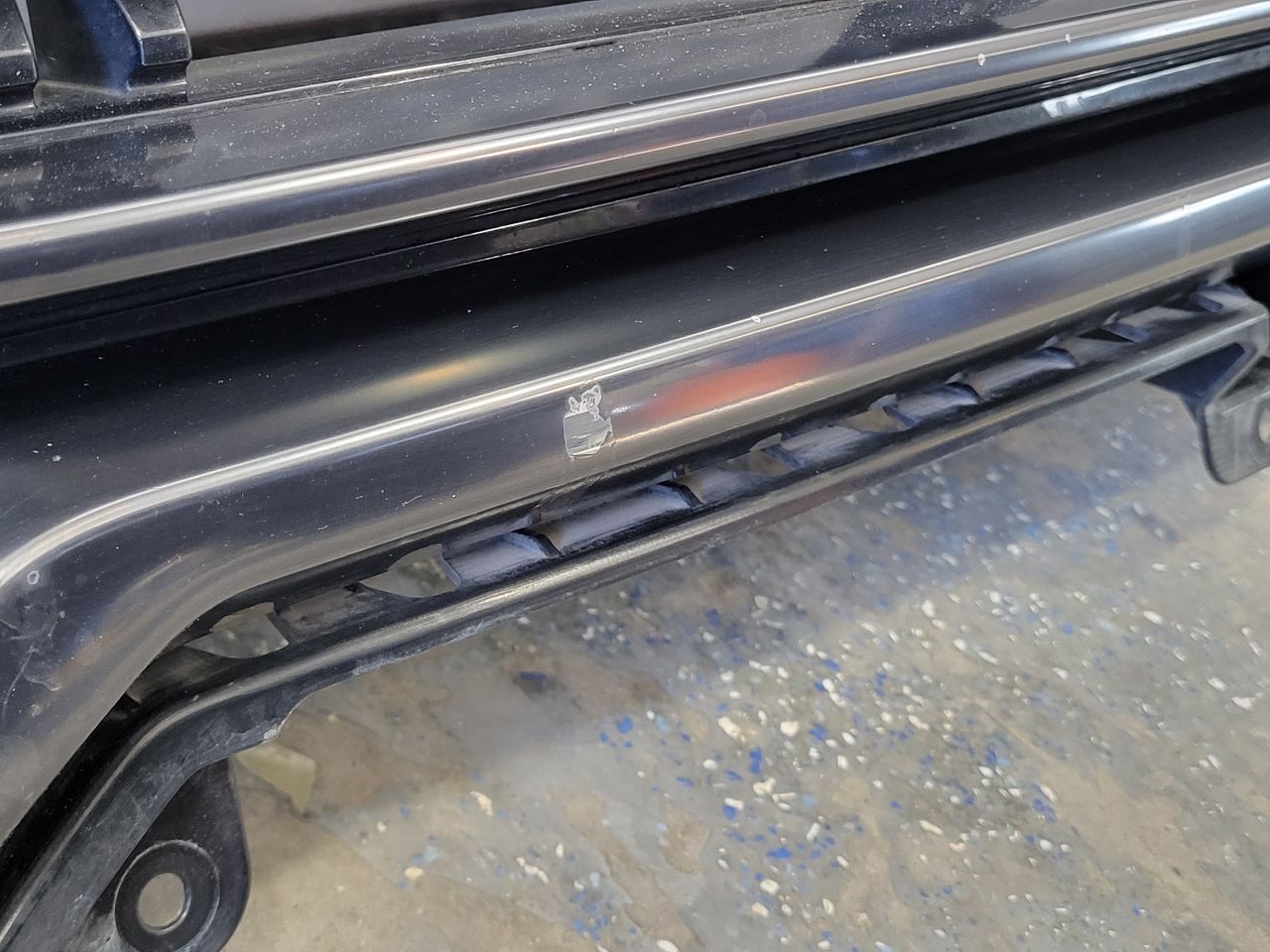2021 SIERRA150 CARBON EDITION AT4 DARK CHROME GRILL 24993 - image 12