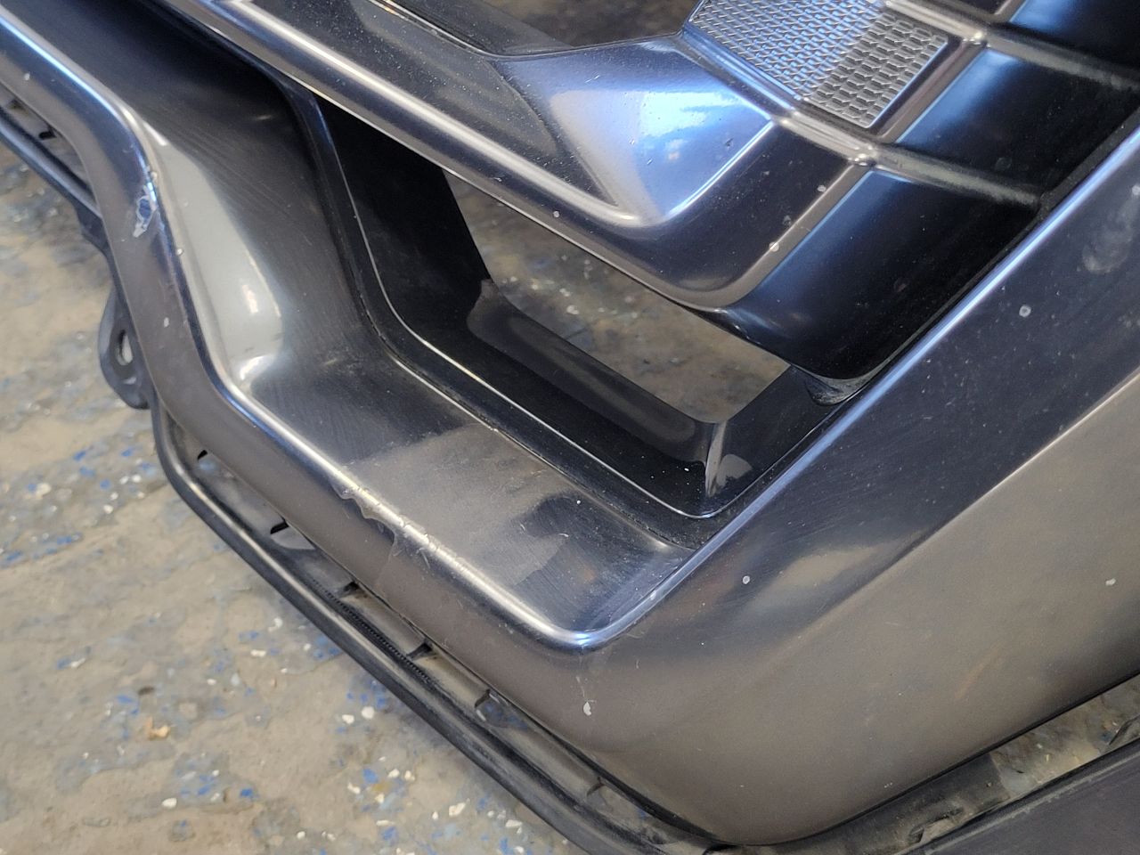 2021 SIERRA150 CARBON EDITION AT4 DARK CHROME GRILL 24993 - image 14