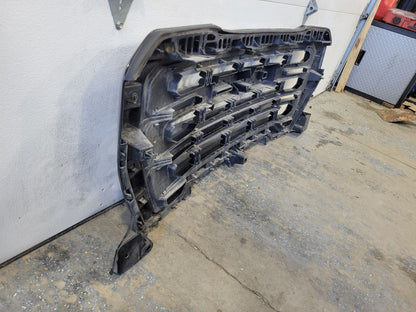2021 SIERRA CARBON EDITION AT4 DARK CHROME GRILL 24993 - image 2