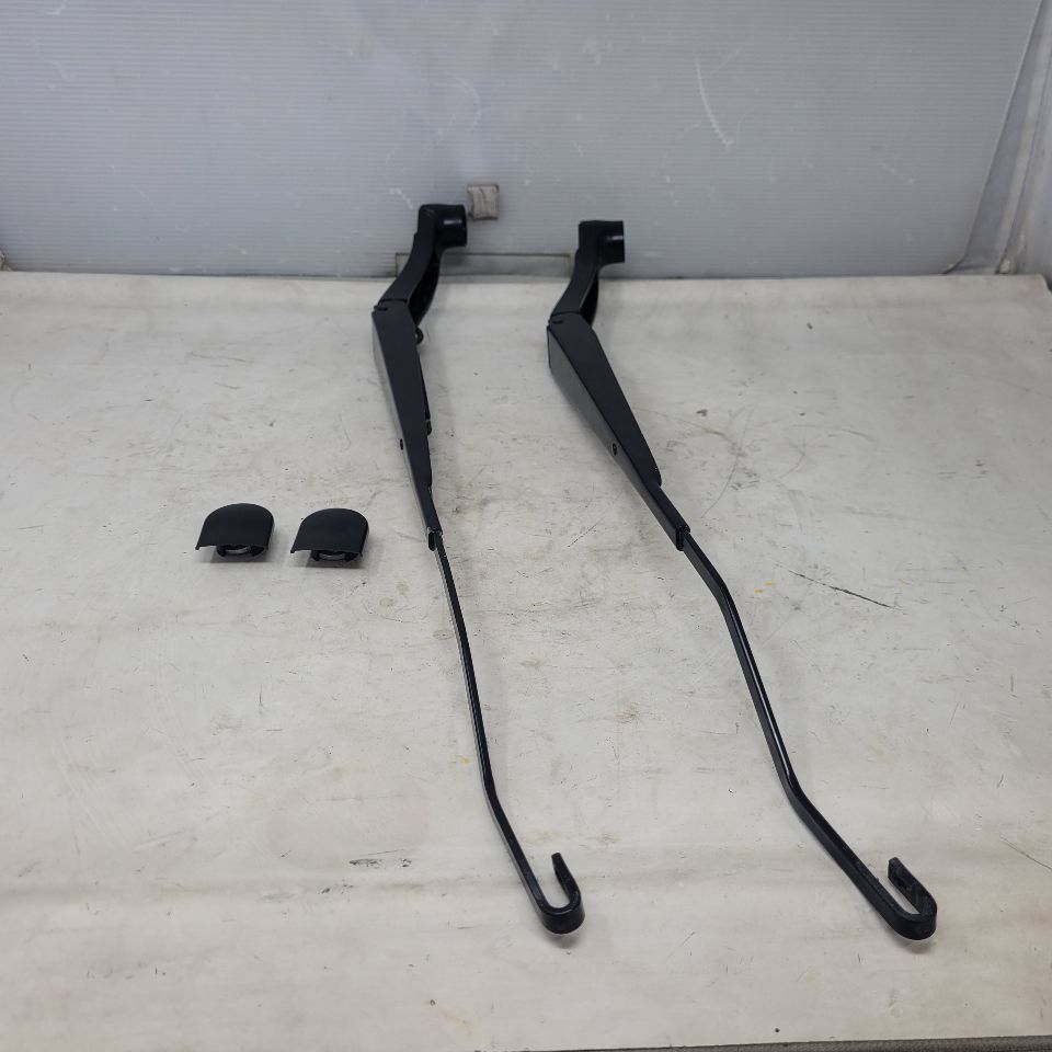 2020 ESCALAESV FRONT WINDSHIELD WIPER ARMS PAIR 24994 - image 7