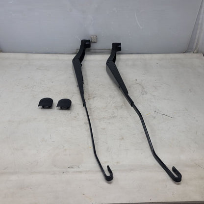 2020 ESCALAESV FRONT WINDSHIELD WIPER ARMS PAIR 24994 - image 7