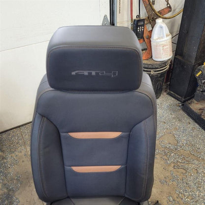 2019 SIERRA150 AT4 FRONT & REAR SEATS HEATED COOLED 24995 - image 10
