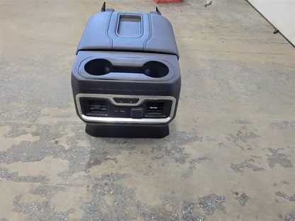 2019 SIERRA150 CENTER CONSOLE AT4 WIRELESS CHARGER 24996 - image 5