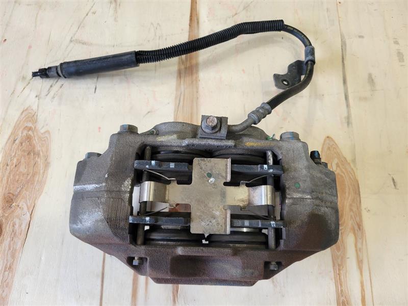 2019 SIERRA150 LH & RH FRONT CALIPER & BRACKET PAIR 24999 - image 3