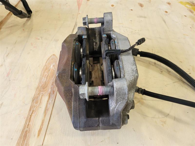 2019 SIERRA150 LH & RH FRONT CALIPER & BRACKET PAIR 24999 - image 19