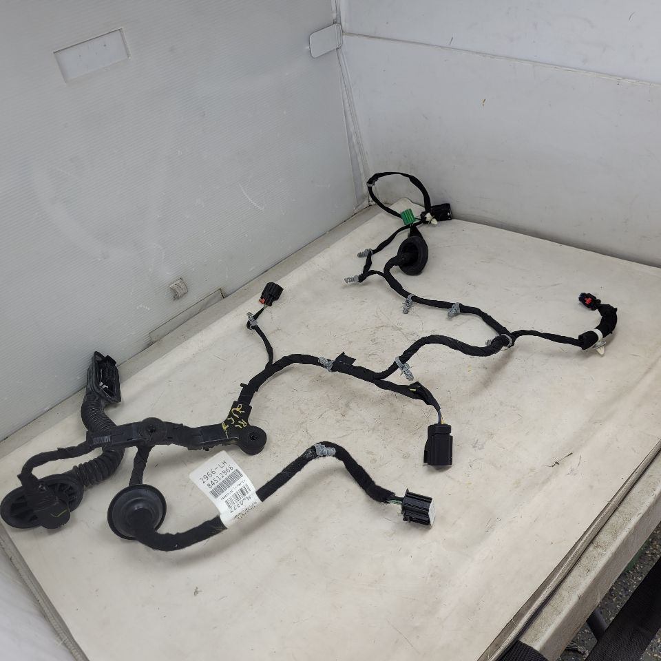 2019 SIERRA150 LH DRIVER REAR CREW CAB DOOR WIRING 25024 - image 7