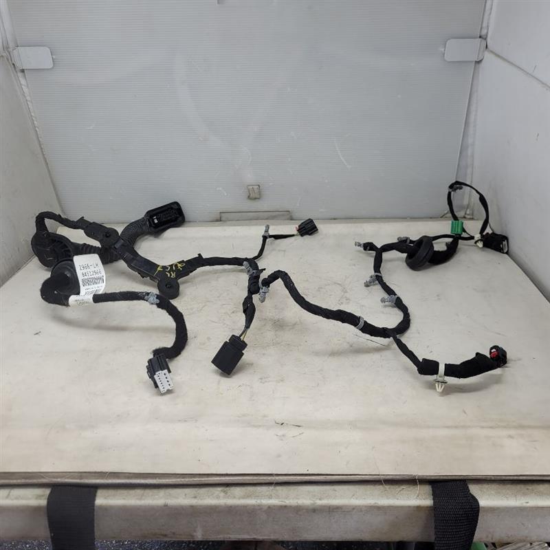 2019 SIERRA150 LH DRIVER REAR CREW CAB DOOR WIRING 25024 - image 8