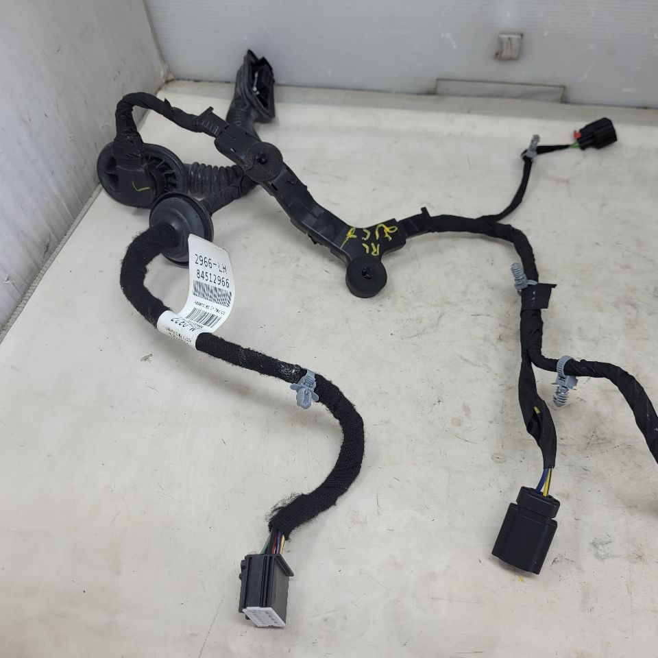2019 SIERRA150 LH DRIVER REAR CREW CAB DOOR WIRING 25024 - image 12