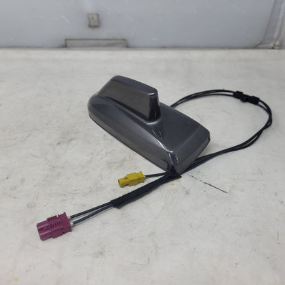 2019 SIERRA150 SHARK FIN ANTENNA 84469916 SCORPION 25028 - image 3