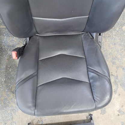 2020 ESCALAESV FRONT BLACK LEATHER SEATS PAIR 25031 - image 7