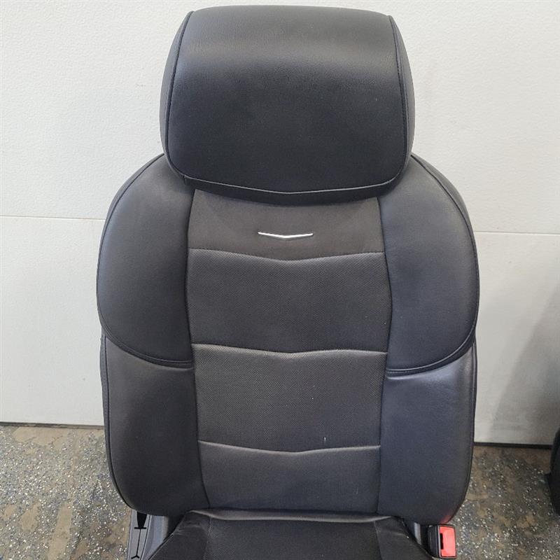 2020 ESCALAESV FRONT BLACK LEATHER SEATS PAIR 25031 - image 9