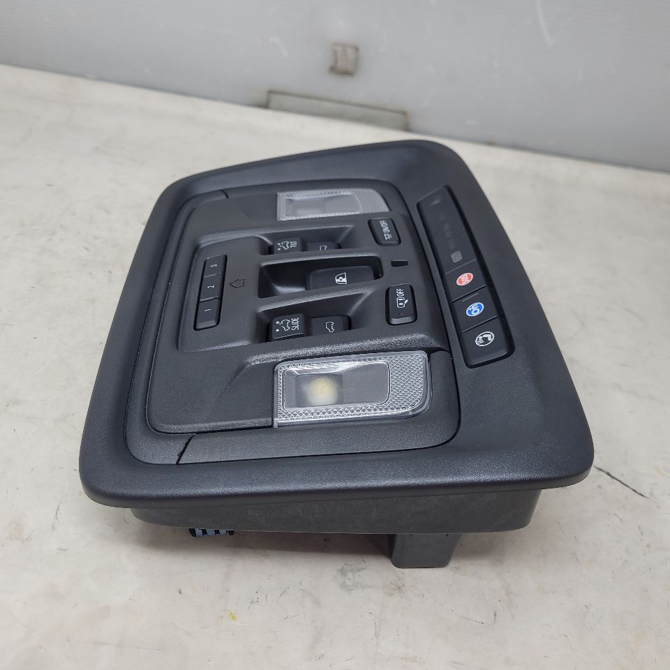2019 SIERRA150 OVERHEAD CONSOLE BLACK WITH SUNROOF 25033 - image 4