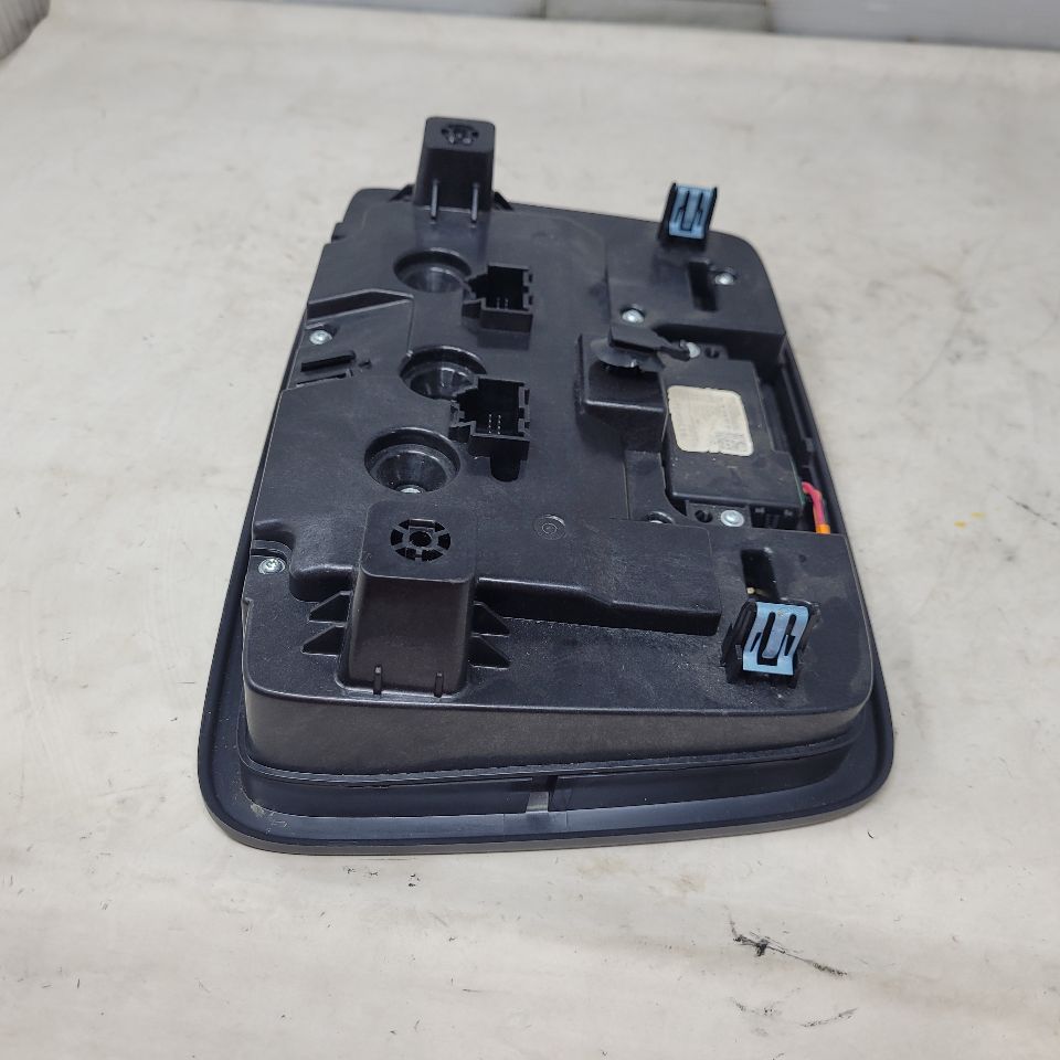 2019 SIERRA150 OVERHEAD CONSOLE BLACK WITH SUNROOF 25033 - image 9