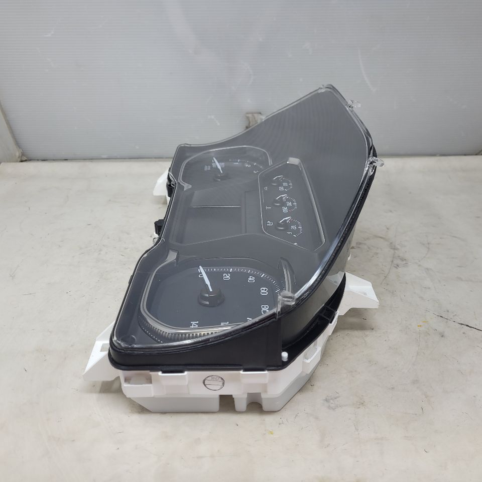 2019 SIERRA150 SPEEDOMETER CLUSTER 69,025 MILES 25040 - image 5