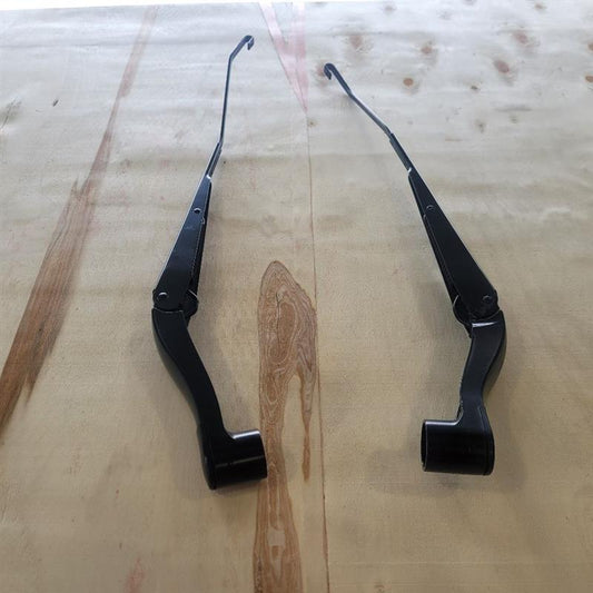 2019 SIERRA150 WINDSHIELD WIPER ARMS PAIR LH RH 25062 - image 1