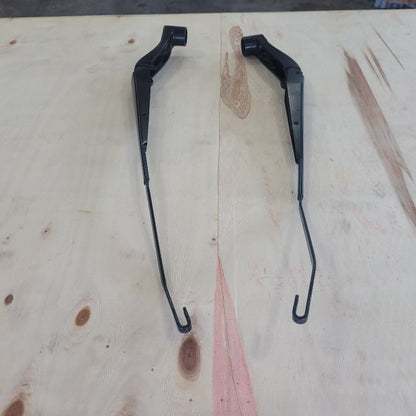 2019 SIERRA150 WINDSHIELD WIPER ARMS PAIR LH RH 25062 - image 3