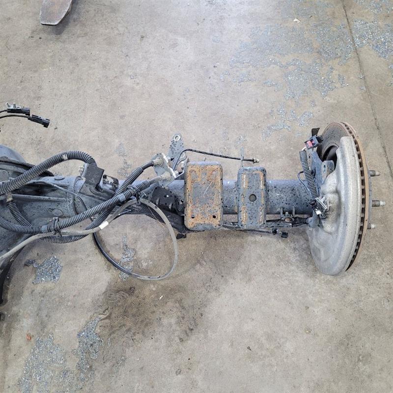 2019 SIERRA150 REAR AXLE GU5 3.23 9.75" G80 69K 25085 - image 3